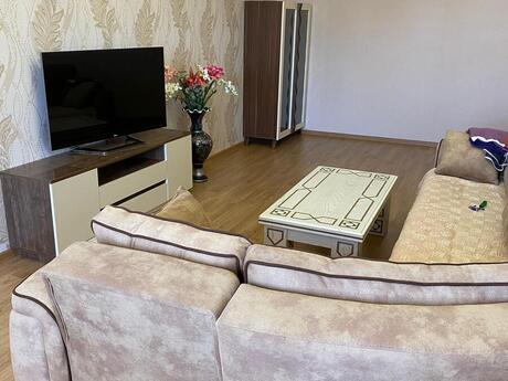 Kirayə 2 otaqlı mənzil, 100 m², Nəriman Nərimanov: 1 150 ₼/ay 2