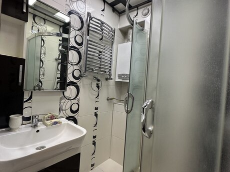 3-комнатная квартира, 85 м², Sahil: 310 000 ₼ 2