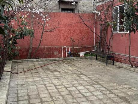 4 otaqlı həyət evi, 150 m², Binə: 90 000 ₼ 2