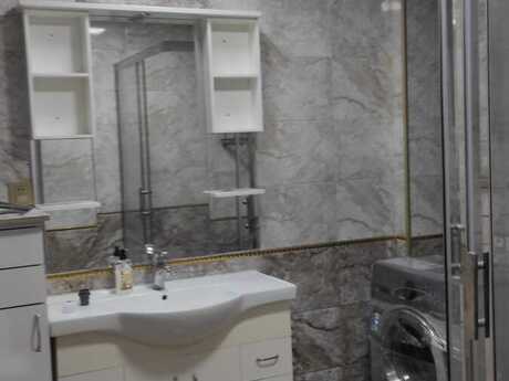 4 otaqlı mənzil, 185 m², Elmlər Akademiyası: 455 000 ₼ 2