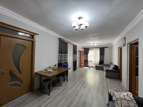 6 otaqlı həyət evi, 150 m², Badamdar: 399 000 ₼ 5