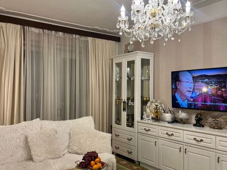 Объявление №6432353 - Баку, м. Низами, 3-комн., 80 м², 3/5 этаж