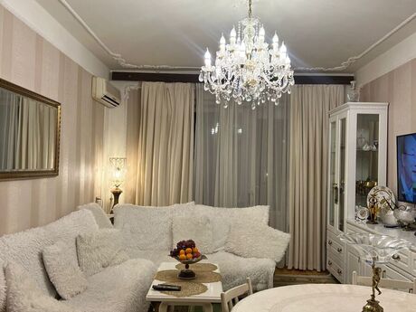 3 otaqlı mənzil, 80 m², Nizami: 260 000 ₼ 2
