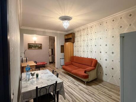 Объявление №6432381 - Баку, м. Насими, 2-комн., 42 м², 1/5 этаж