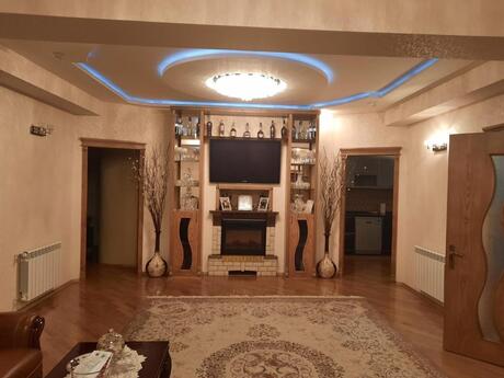 4-комнатная квартира, 170 м², Memar Əcəmi: 370 000 ₼ 2