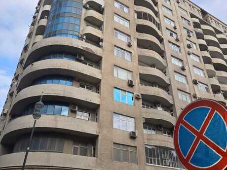 2 otaqlı mənzil, 113 m², Nərimanov: 290 000 ₼ 2