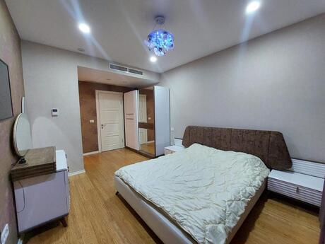 Kirayə 2 otaqlı mənzil, 95 m², Port Baku Residence: 2 000 ₼/ay 3