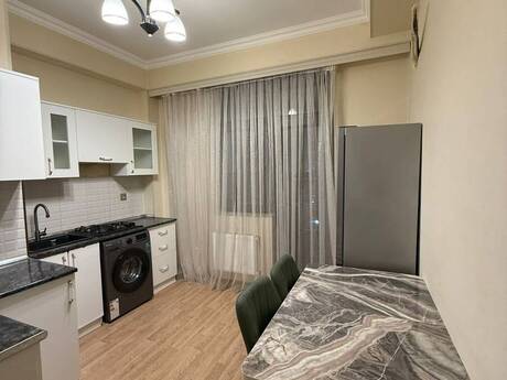 Elan №6432413 - Bakı, 28 May m., 1 otaqlı, 45 m², 9/17 mərtəbə