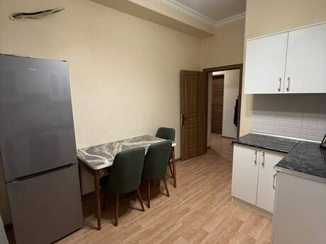 Kirayə 1 otaqlı mənzil, 45 m², 28 May: 749 ₼/ay 3
