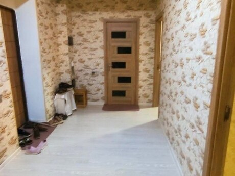 Объявление №6432494 - Баку, м. 20 января, 2-комн., 90 м², 4/17 этаж