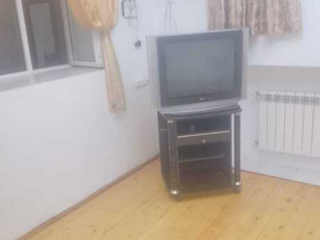 Аренда: 3-комнатная квартира, 60 м², Nəsimi: 550 ₼/мес 3