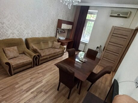Kirayə 3 otaqlı mənzil, 75 m², Elmlər Akademiyası: 750 ₼/ay 2