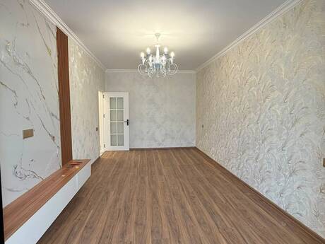 3 otaqlı mənzil, 80 m², 8-ci mikrorayon: 266 000 ₼ 4