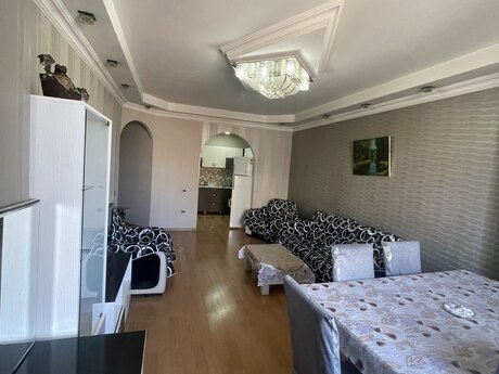 Kirayə 3 otaqlı mənzil, 100 m², Nizami: 1 000 ₼/ay 2