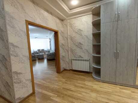 Kirayə 3 otaqlı mənzil, 135 m², Elmlər Akademiyası: 1 300 ₼/ay 2