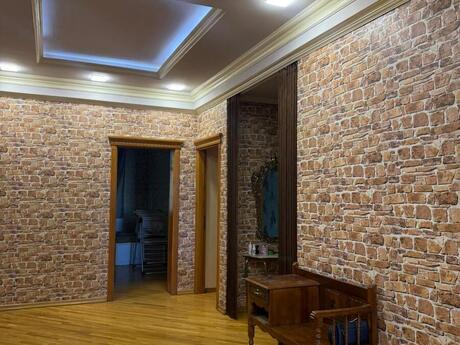 3 otaqlı mənzil, 145 m², 8 Noyabr: 350 000 ₼ 3