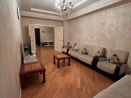 3 otaqlı mənzil, 125 m², Neftçilər: 330 000 ₼ 5