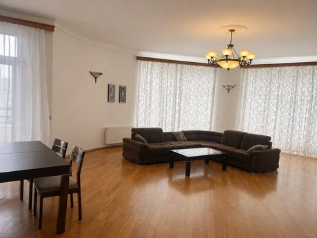4-room apartment, 211 m², 28 May: 485 000 ₼ 2