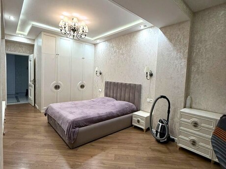 4 otaqlı mənzil, 130 m², Luxe Home: 420 000 ₼ 5