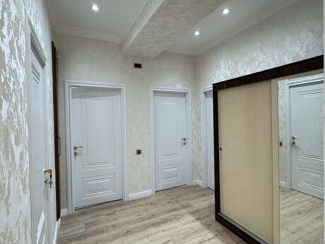 2 otaqlı mənzil, 90 m², İnşaatçılar: 225 000 ₼ 3