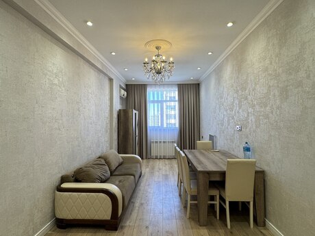 Elan №6432701 - Bakı, İnşaatçılar m., 2 otaqlı, 90 m², 16/18 mərtəbə
