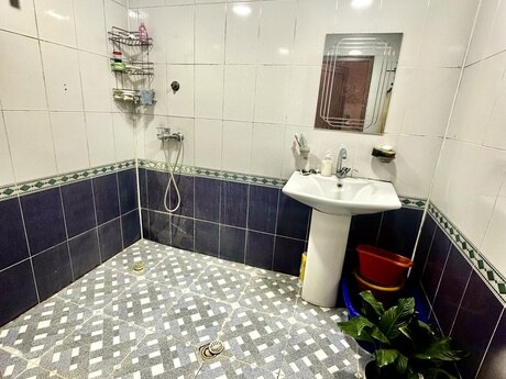 2-room apartment, 90 m², Neftçilər: 210 000 ₼ 5
