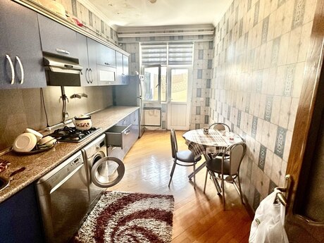 2-room apartment, 90 m², Neftçilər: 210 000 ₼ 3