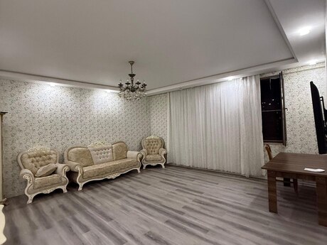 Elan №6432792 - Bakı, Şah İsmayıl Xətai m., 3 otaqlı, 148 m², 5/17 mərtəbə