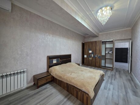 2-room apartment, 93 m², Zümrüd Residence: 285 000 ₼ 5