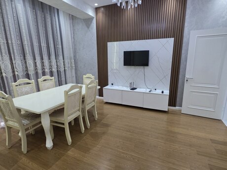 Avtovağzalda 2 otaqlı yeni tikili mənzil kirayə verilir, 74 m², 750 AZN/ay, şəkil 3 / 12