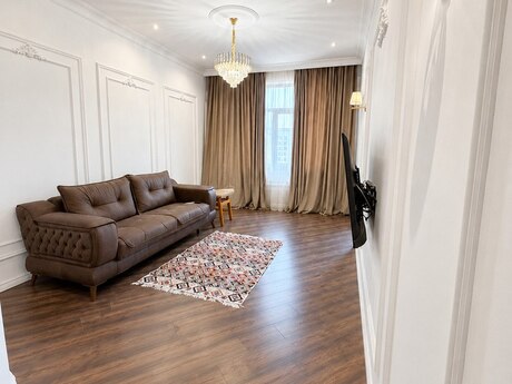 Elan №6433010 - Bakı, 8 Noyabr m., 2 otaqlı, 64 m², 15/18 mərtəbə