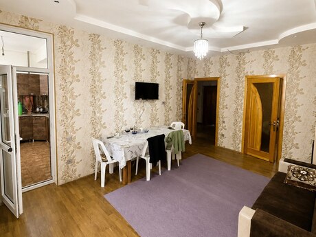 3 otaqlı mənzil, 75 m², Əhmədli: 175 000 ₼ 2