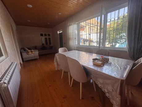 6 otaqlı həyət evi, 200 m², Zabrat: 90 000 ₼ 2