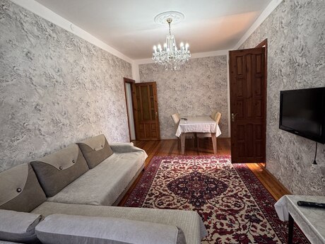 Elan №6432741 - Bakı, Nəsimi m., 2 otaqlı, 70 m², 9/9 mərtəbə