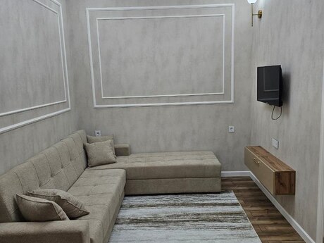 Elan №6432995 - Bakı, Şah İsmayıl Xətai m., 2 otaqlı, 70 m², 17/20 mərtəbə