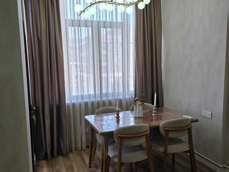 Kirayə 2 otaqlı mənzil, 60 m², Şah İsmayıl Xətai: 950 ₼/ay 2