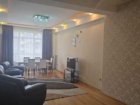 Kirayə 2 otaqlı mənzil, 90 m², Şah İsmayıl Xətai: 950 ₼/ay 3