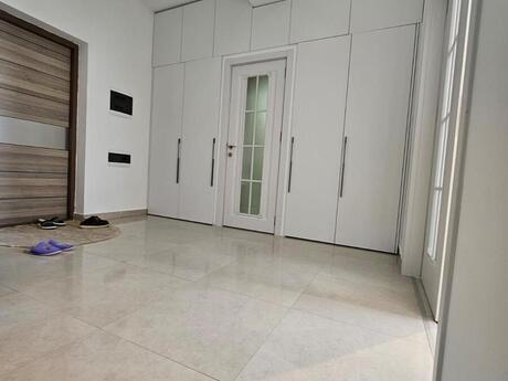 3 otaqlı mənzil, 125 m², Elmlər Akademiyası: 272 000 ₼ 2