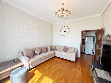 2 rooms · 52 m² · floor 16/17, Biləcəri