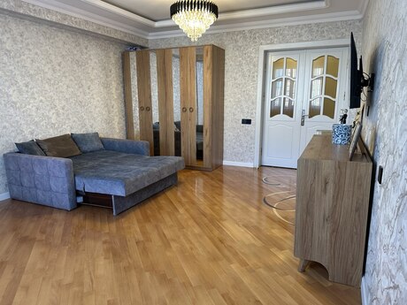 1 otaqlı mənzil, 50 m², Nəriman Nərimanov: 192 000 ₼ 2