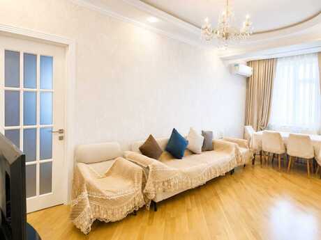 2 otaqlı mənzil, 60 m², Memar Əcəmi: 216 000 ₼ 2