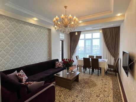 3-room apartment, 101 m², Nakhchivani Residence: 370 000 ₼ 3