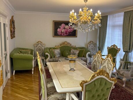 4 otaqlı mənzil, 180 m², Emerald Palace: 650 000 ₼ 2