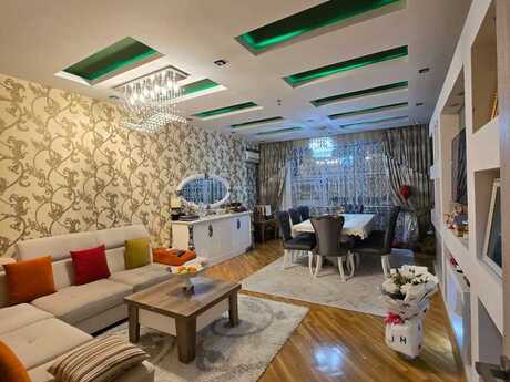 Elan №6433329 - Bakı, Nəsimi m., 4 otaqlı, 147 m², 16/18 mərtəbə