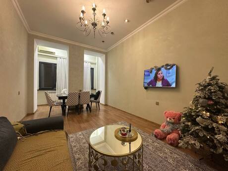 Elan №6433346 - Bakı, Bayıl q., 3 otaqlı, 80 m², 1/2 mərtəbə