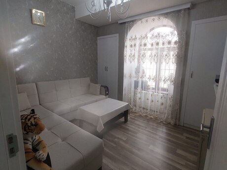 Объявление №6433381 - Баку, м. 20 января, 2-комн., 40 м², 15/16 этаж