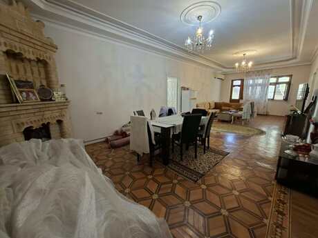 Elan №6433413 - Bakı, Nəsimi m., 4 otaqlı, 600 m²