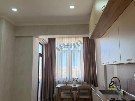 Kirayə 2 otaqlı mənzil, 60 m², Ağ şəhər: 950 ₼/ay 3