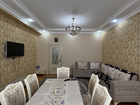 2-room apartment, 75 m², Memar Əcəmi: 215 000 ₼ 2