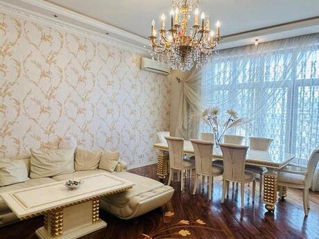 Elan №6433461 - Bakı, İçəri Şəhər m., 3 otaqlı, 115 m², 12/18 mərtəbə
